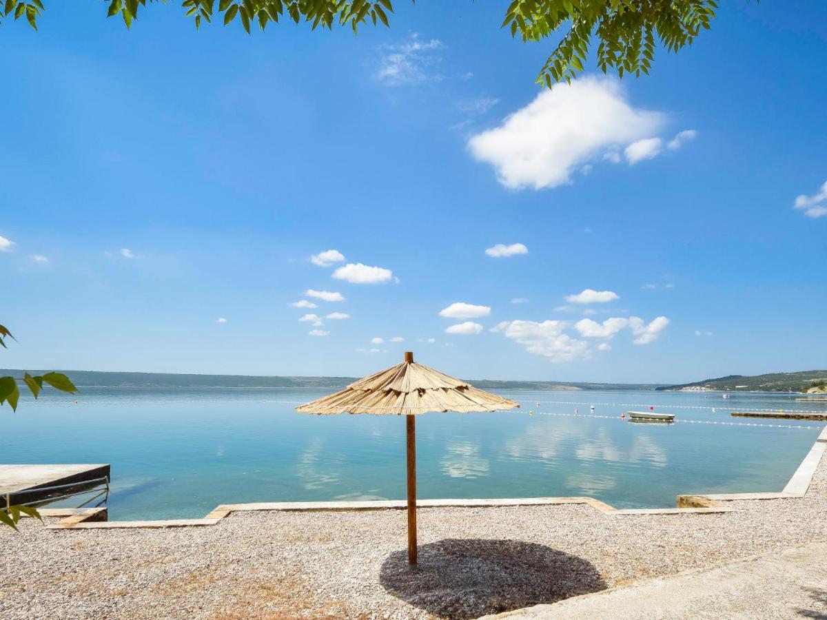 Holiday Home Ana Maslenica Dış mekan fotoğraf